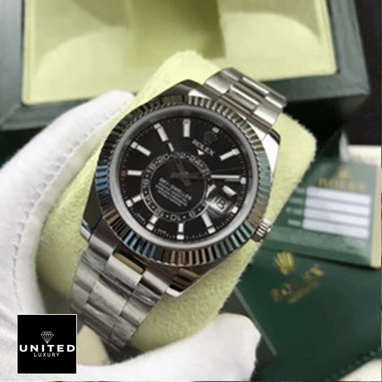 Rolex Sky-Dweller 326934 Black Dial Oyster Replica 5 rolex_sky-dweller_black_dial_326934_oyster_box_steel-1