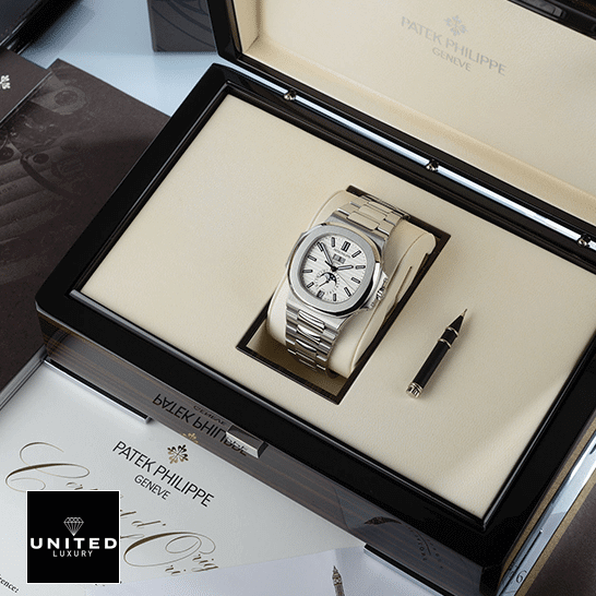 Patek Philippe Nautilus White Dial Replica 4 Patek Philippe Nautilus 5726 White Dial Replica in the box