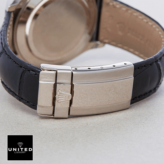 Rolex Daytona 116519 White Roman Dial Replica 8 Rolex Daytona 116519 Leather Bracelet Stainless Steel Fold Clasp on the Rolex Logo Replica