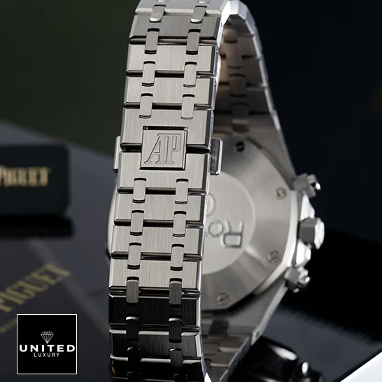 AP 26331 Replica 3 SAFASFASFASFaudemars_piguet_royal_oak_white_dial_26331ST.OO_.1220ST.03_man_unitedluxury