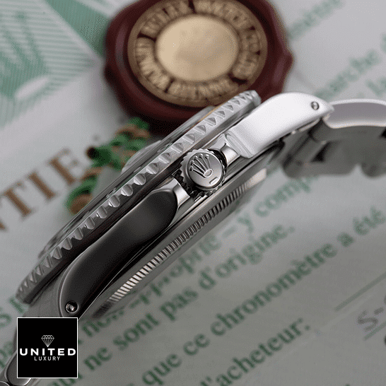 Rolex GMT-Master II Red & Black Bezel Black Dial Coke 16710 Oyster Replica 2 Rolex GMT-Master II Coke 16710 Replica Stainless Steel Case & Crown Pusher