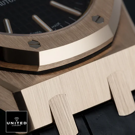 AP 3120 Replica 6 audemars_piguet_royal_oak_offshore-15400OR.OO_.D002CR.01_black_dial_dial.-man_black