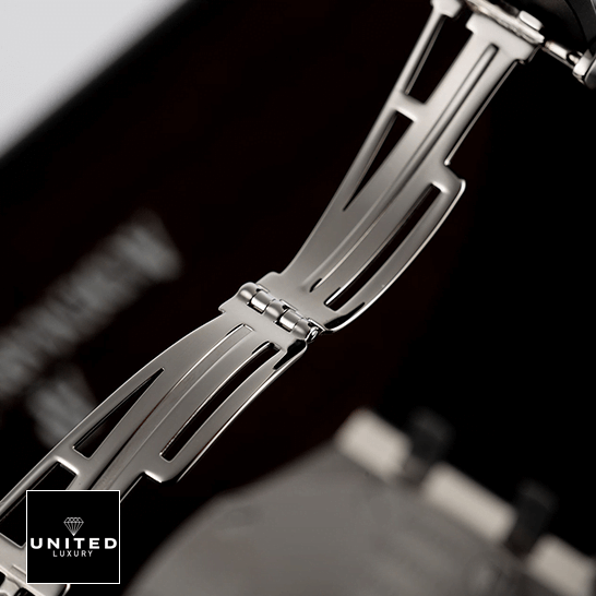 Audemars Piguet Royal Oak Offshore 25940SK.OO.D002CA.02.A Replica 8 Audemars Piguet 25940SK.OO_.D002CA.02 Stainless Steel Clasp Replica opened clasp