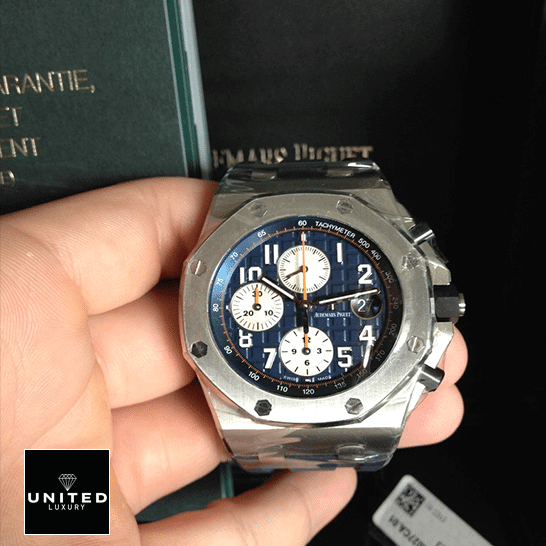 Audemars Piguet Chronograph Replica 1 Audemars Piguet 26470ST.OO_.A027CA.01 Blue Dial Steel Case Replica on the hand