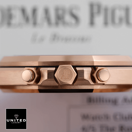 AP Royal Oaks Replica 4 audemarspiguetroyalOak26320OR.OO_.1220OR.01-replica-rightside