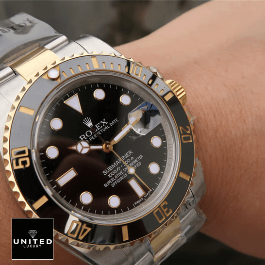 Rolex Submariner Date 126613LN Two-Tone Black Dial Replica 1 Rolex Submariner Date 16803 Two Tone Black Dial Replica on the wrist