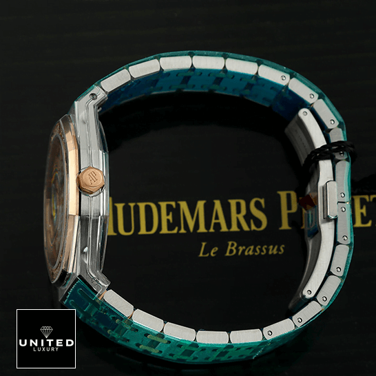 AP Ladies Diamond Watch Replica 4 Audemars Piguet Stainless Steel Replica on the audemars piguet box