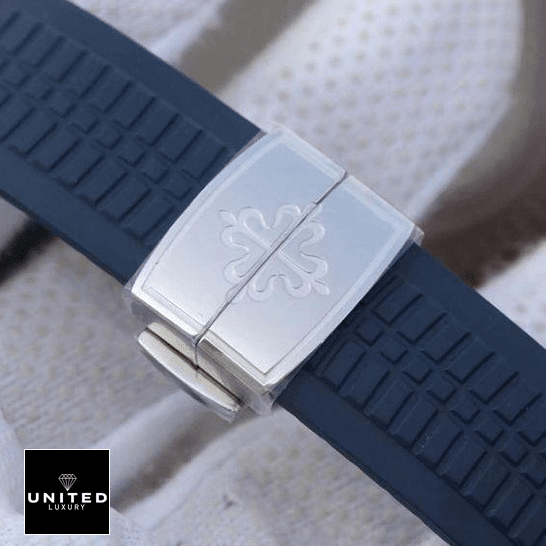 Patek Philippe White Gold Replica 3 patek_philippe_aquanaut_blue_dial_5168G_001_black