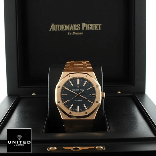 Audemars Piguet Royal Oak 15400OR.OO.1220OR.03 Replica 1 Audemars Piguet Royal Oak 15400OR.OO_.1220OR.03 Pink Gold Blue Dial Replica in the box