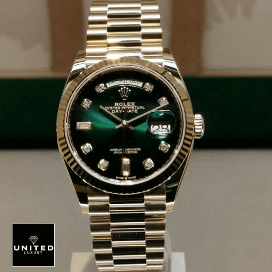 Rolex Day-Date 118238 Yellow Gold Green Dial Replica 4 Rolex Day-Date 118238 Yellow Gold Osyter Bracelet Replica