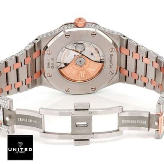 Audemars Piguet Royal Oak Selfwinding 15400SR.OO.1220SR.01 Iced Out Replica 1 Two tone ap diamond replica 15400SR.OO.1220SR.01 clasp and case view