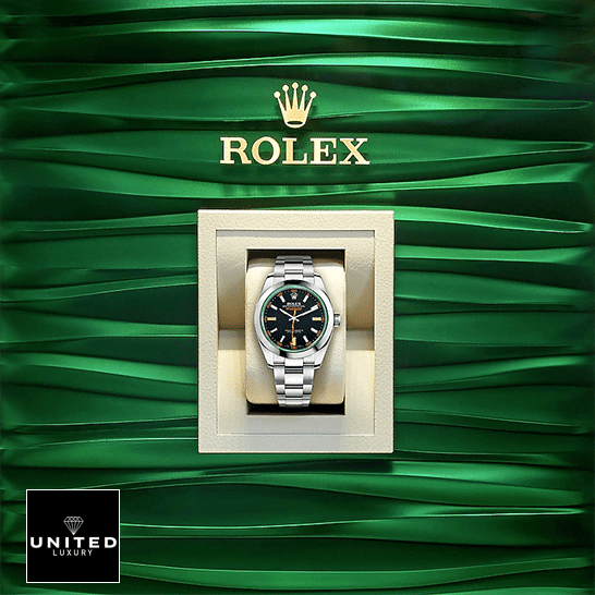 Rolex Milgauss Black Dial Green Crystal M116400GV-0001 Oyster Replica 6 Rolex milagauss 116400GV Replica in the rolex box and green background