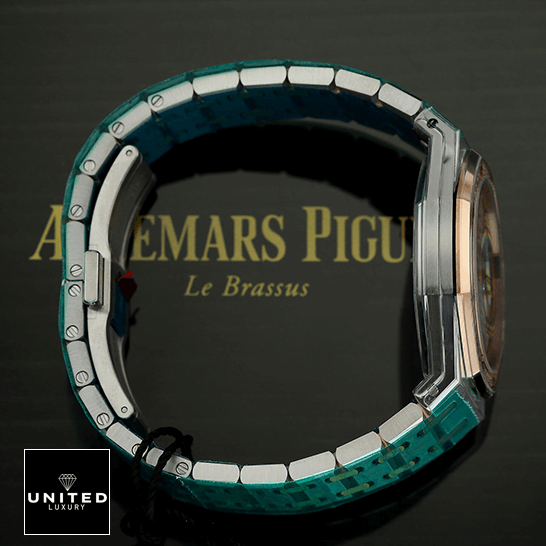 AP Ladies Diamond Watch Replica 1 Audemars Piguet Royal Oak Stainless Steel Replica side view on the ap box