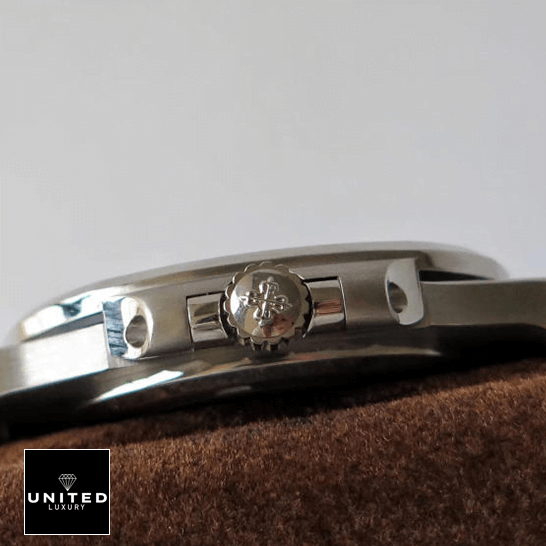 Patek Nautilus 5711/1A-011 Replica 9 Patek Philippe Nautilus 57111A-011 Steel Case Replica side view