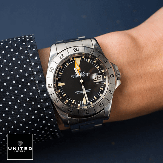 Rolex Explorer II 1655 (Antique) Black Dial WARO025 Oyster Replica 3 Rolex Explorer II 1655 (Antique) WARO025 Stainless Steel Case Replica on his arm