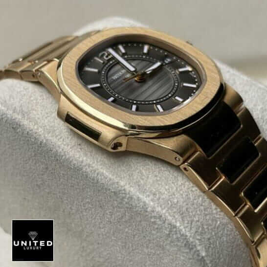 Patek Philippe Nautilus 7011/1R-010 Replica 4 Patek Philippe Black Dial Gold Bezel Replica in the box
