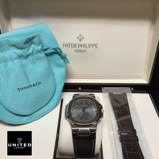 Patek Philippe Nautilus 5711G-001 Replica 5 Patek Philippe Nautilus 5711G-001 Grey Dial Replica in the box